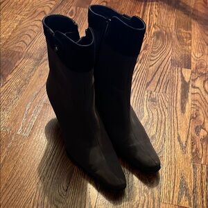 Elegant Black Women's Boots